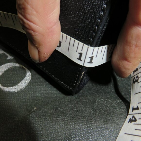 Vince Camuto Black Italian Leather Tote Handbag Crossbody w/ orig charm & tassel - Picture 9 of 15